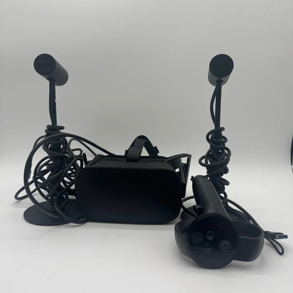 Oculus Rift PC VR Headset 2 Sensors Left Touch Controller Untested For Parts